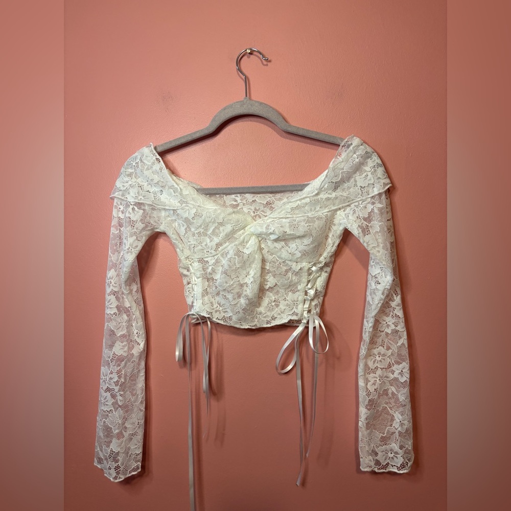 Y2K Style Off The Shoulder lace Longsleeve Crop top